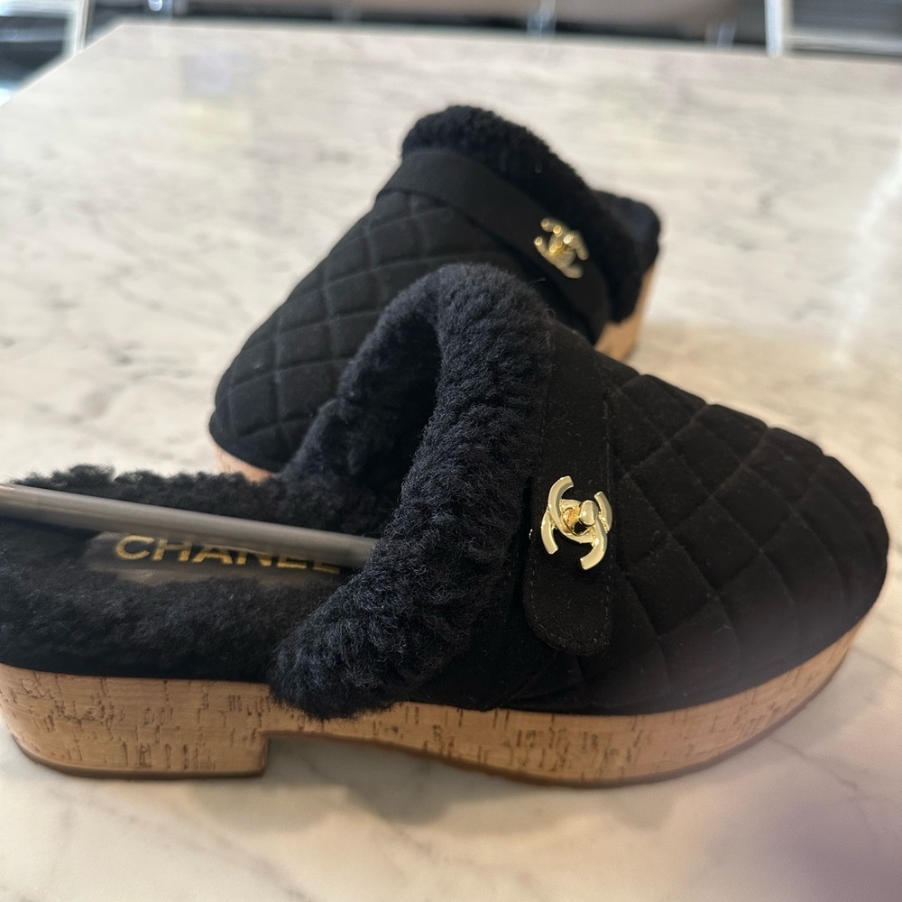 Fur lined clogs c inspired